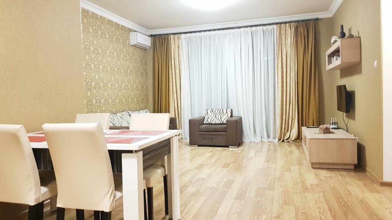 Tbilisi Sea Dream Apartment ภายนอก รูปภาพ